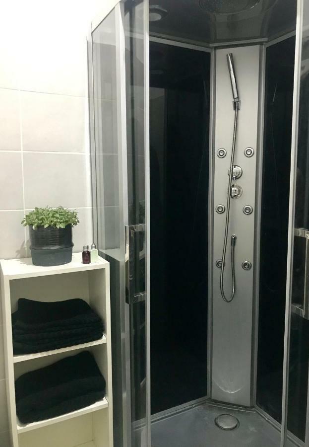 شقة Studio Craffe Nancy - Calme Cosy Lumineux Et Parking المظهر الخارجي الصورة